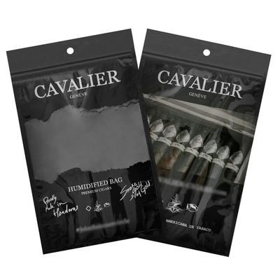 Przenośna torba nawilżająca papierosy